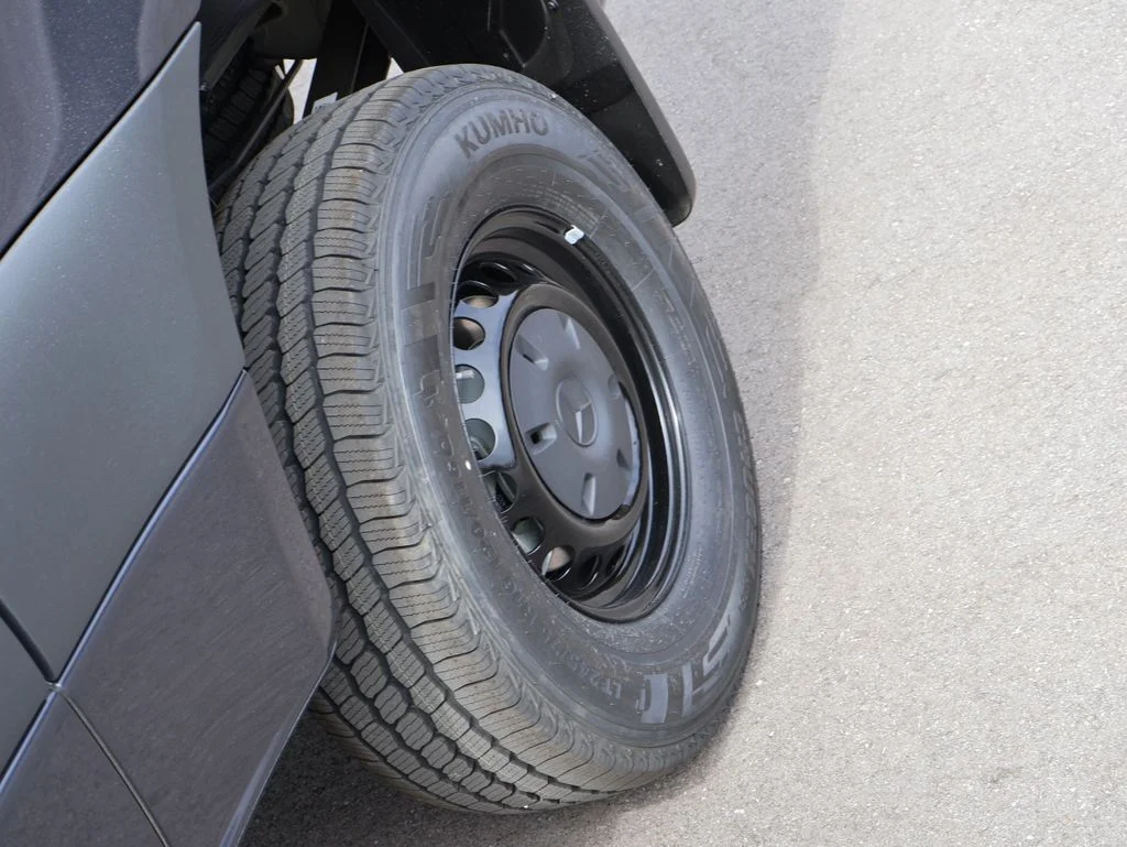 New 2026 Tenorite Gray Metallic Mercedes-Benz Cargo 144 WB image 53