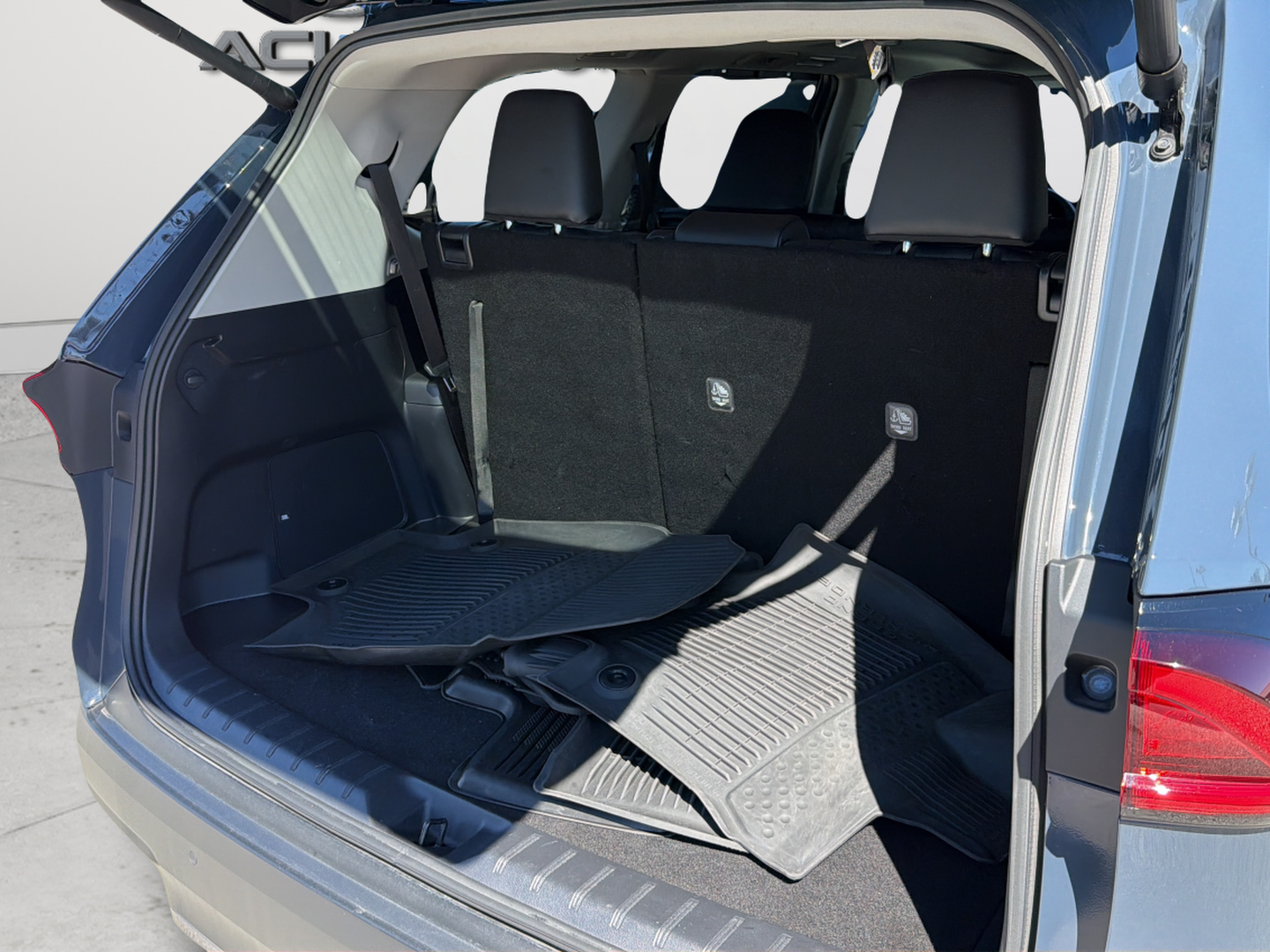 Used 2025 Cloud Toyota Limited image 36