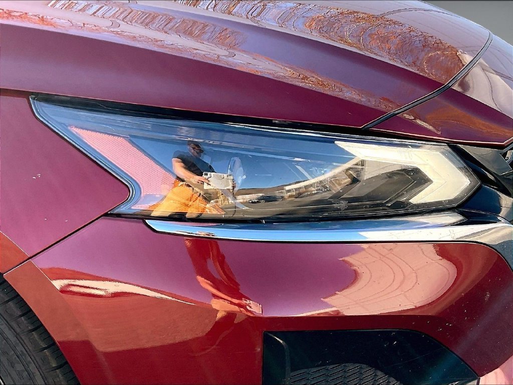 Used 2024 Scarlet Ember Nissan 2.5 SV image 30