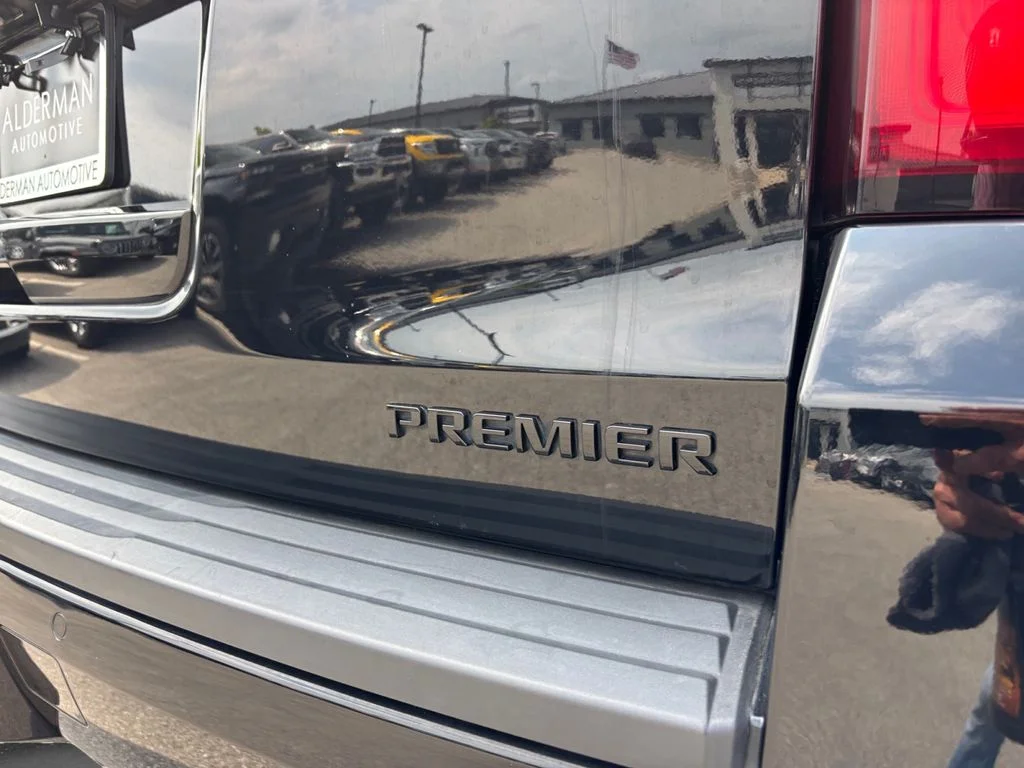 Used 2019 Black Chevrolet Premier image 58