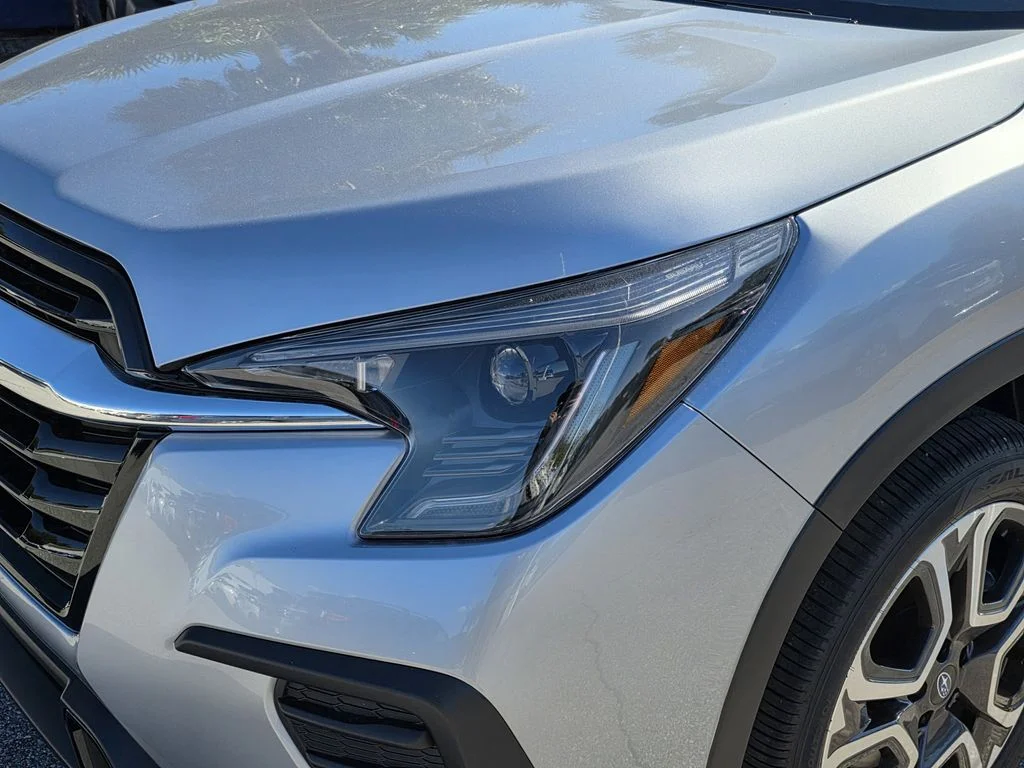 New 2026 ICE SILVER METALLIC Subaru Limited 7-Passenger image 6