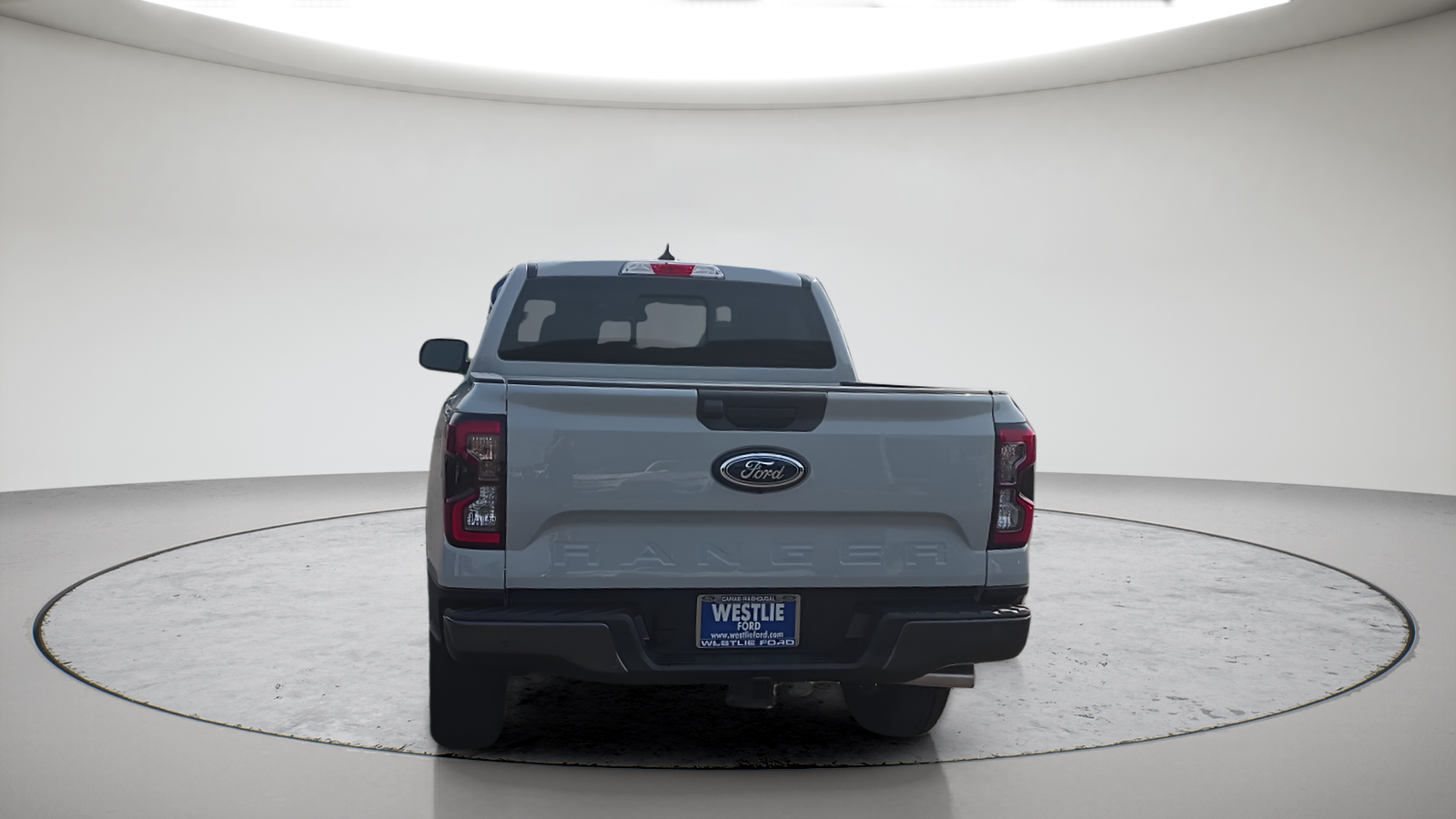 New 2026 Avalanche Ford Lariat® image 8