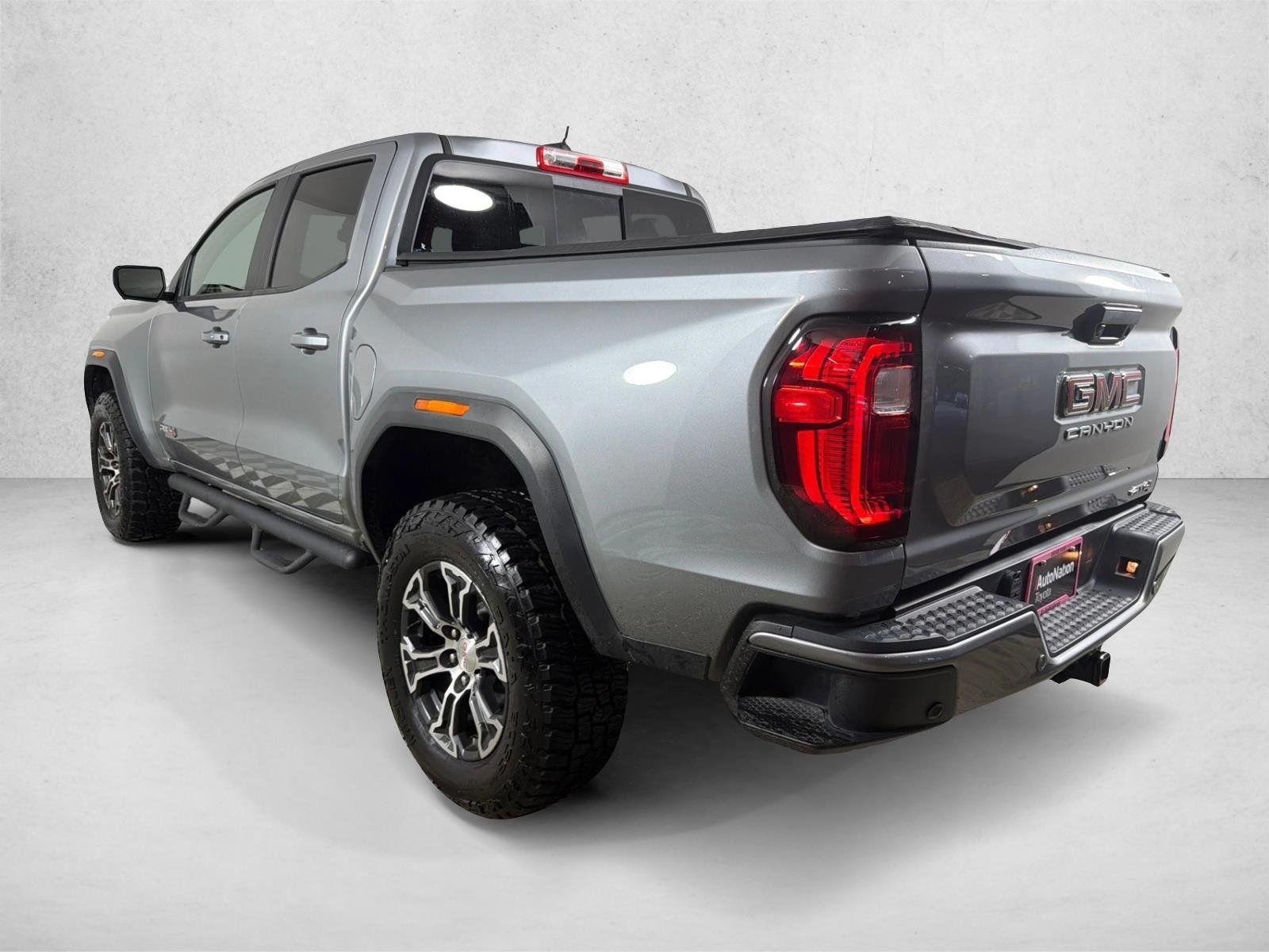 Used 2024 Sterling Metallic GMC 4WD AT4 image 5