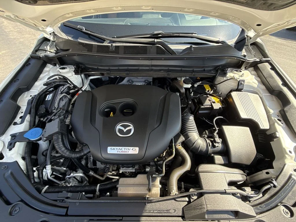 Used 2025 White Mazda 2.5 Carbon Turbo image 29