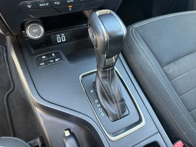 Used 2019 Black Ford XLT image 21