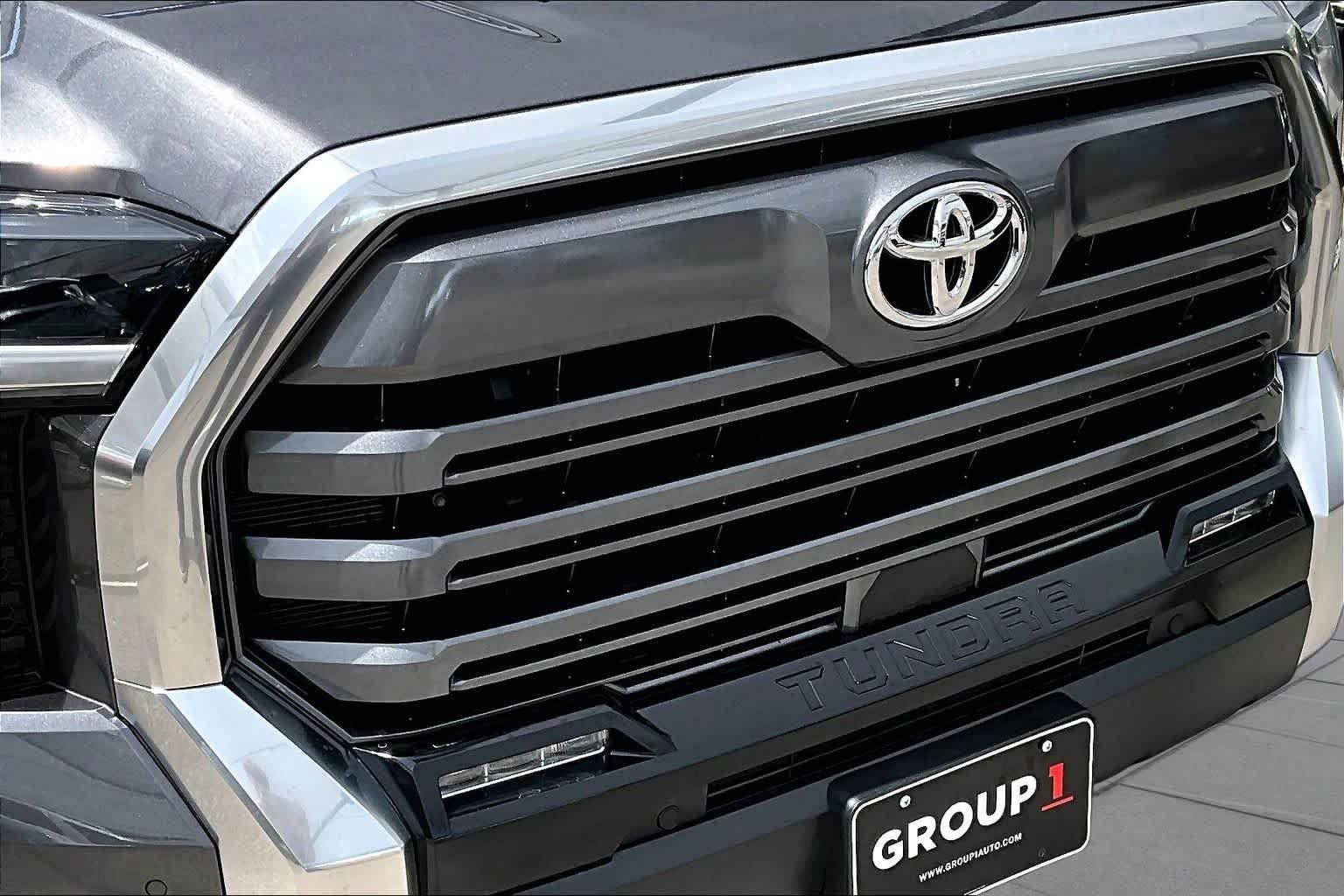 Used 2025 Magnetic Gray Metallic Toyota Limited image 29