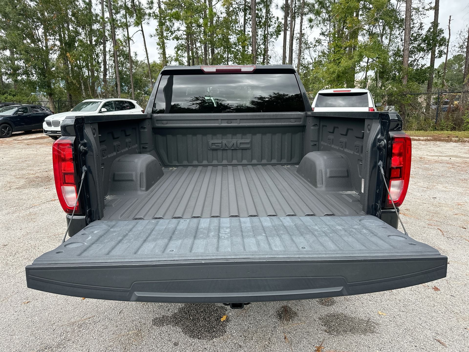 Certified Used 2020 CARBON BLACK METALLIC GMC Elevation image 25