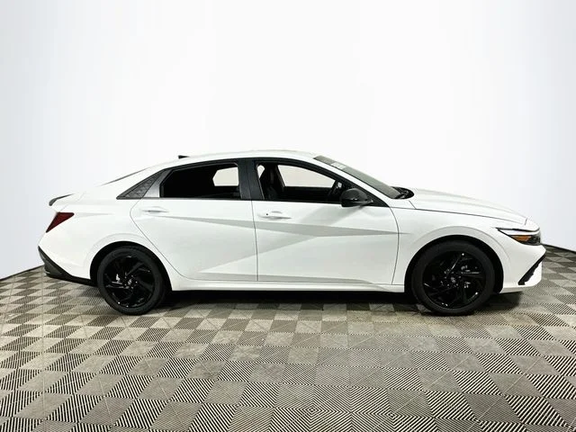 New 2026 White Hyundai SEL Sport image 2