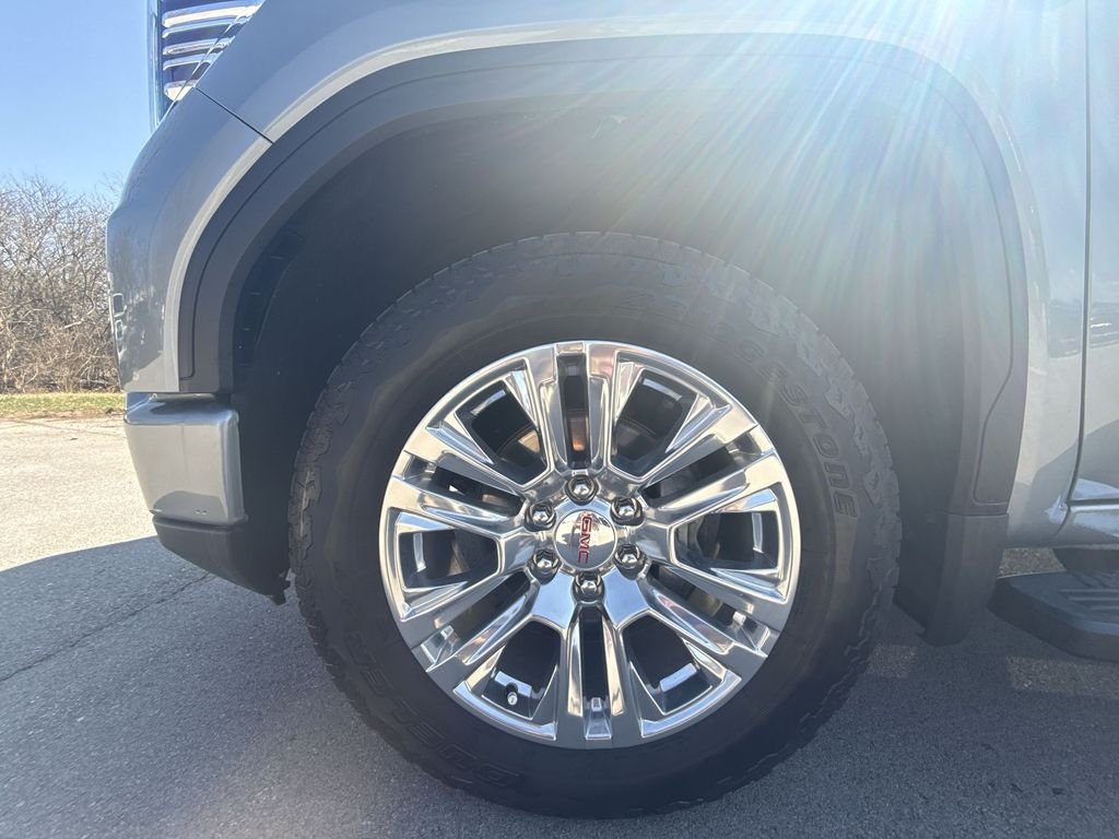 Certified Used 2025 Silver GMC Denali image 10