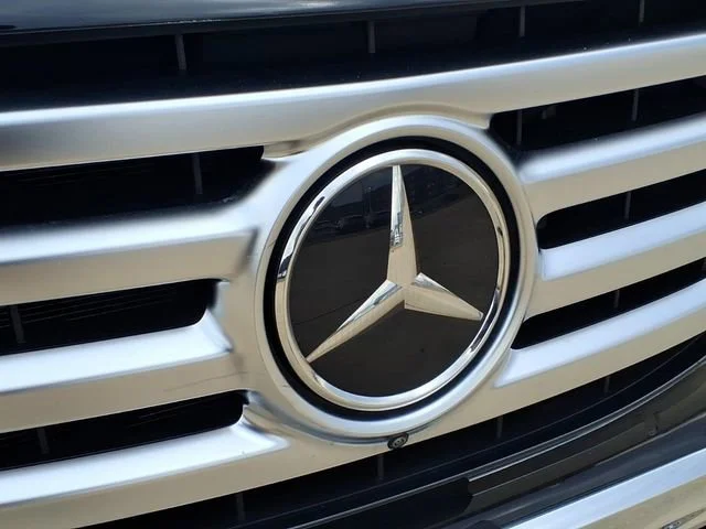 Used 2025  Mercedes-Benz GLS 450 image 28