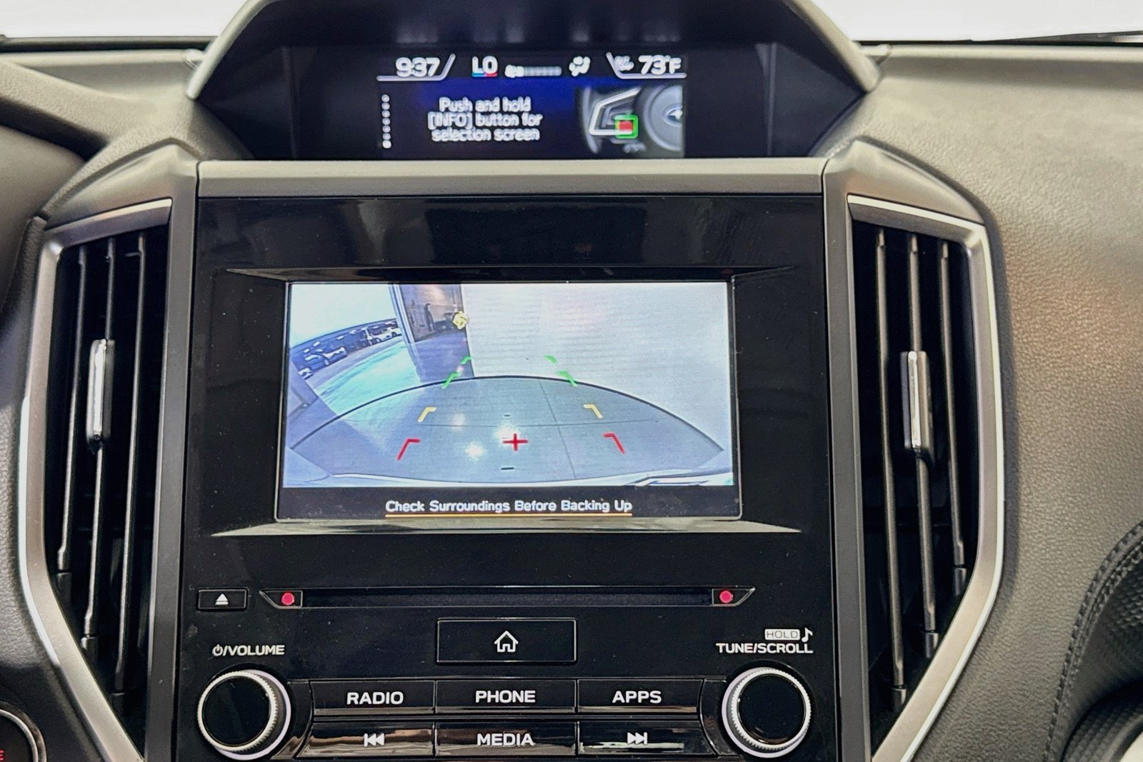 Used 2022 Ice Silver Metallic Subaru Premium image 14