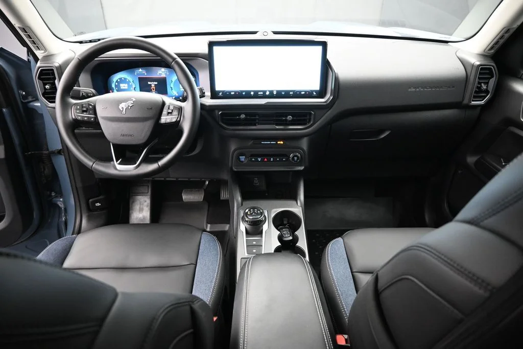 Certified Used 2025 Gray Ford Outer Banks image 22