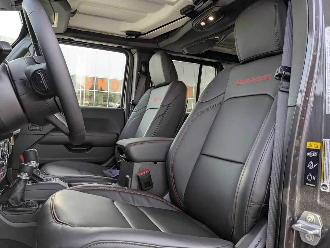 New 2026 Grey Jeep Rubicon - - 4x4 - Nappa Lthr - 3-Pc Hardtop - Safety Grp - 8- Spd Auto - Remote Start & More! image 13