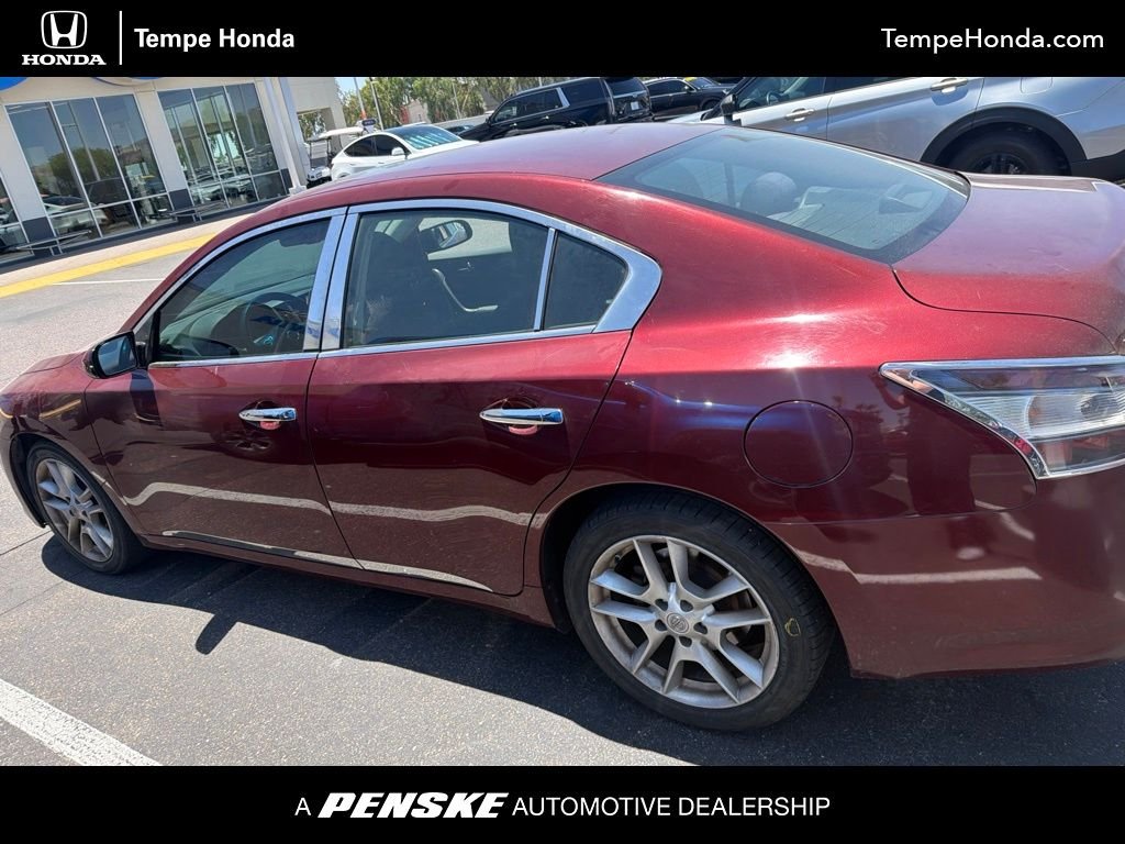 Used 2013 Tuscan Sun Nissan 3.5 S image 1