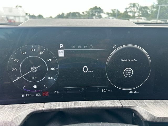 Used 2024 Silver Kia SX image 8