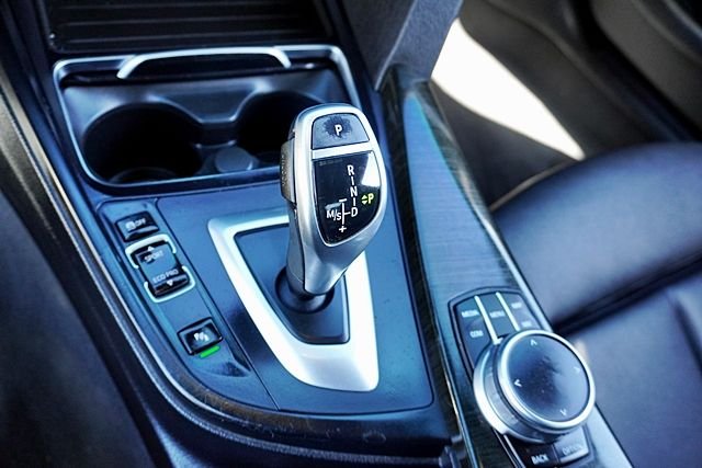 Used 2020 White BMW 430i image 31