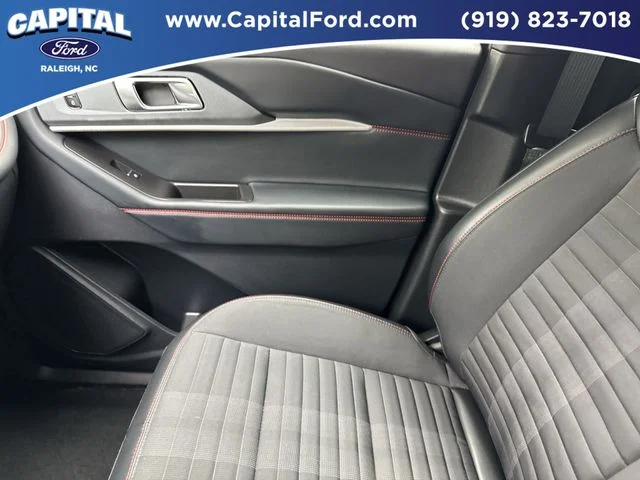 Used 2025 Black Ford ST-Line image 29