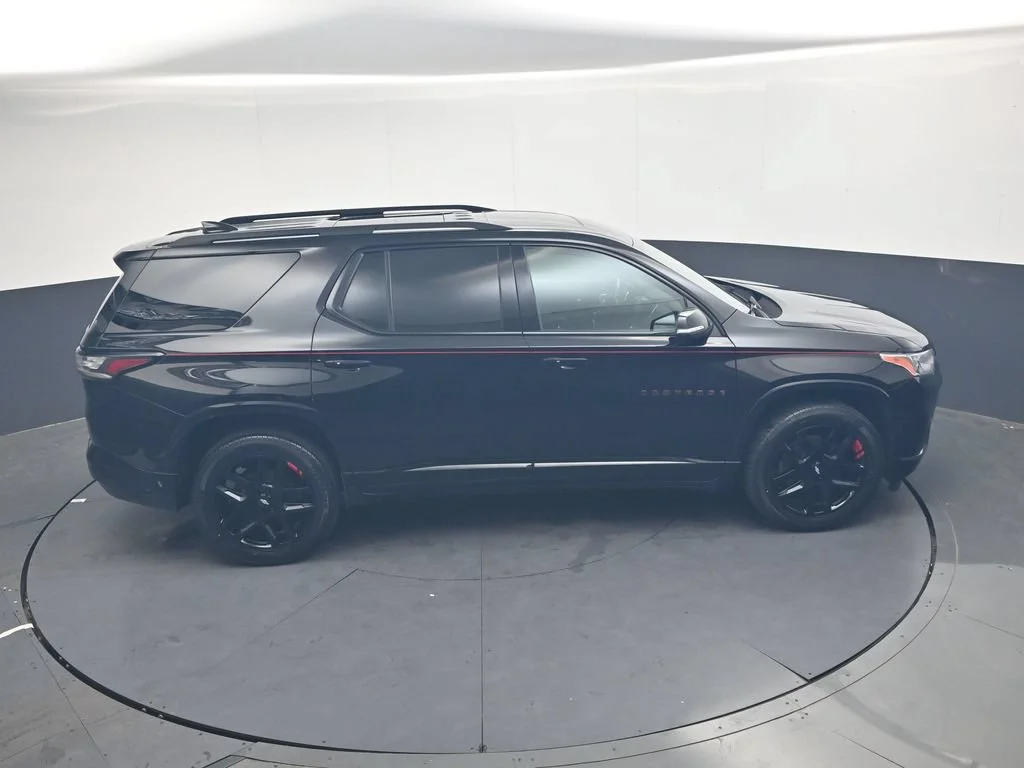 Used 2021 Black Metallic Chevrolet Premier image 29