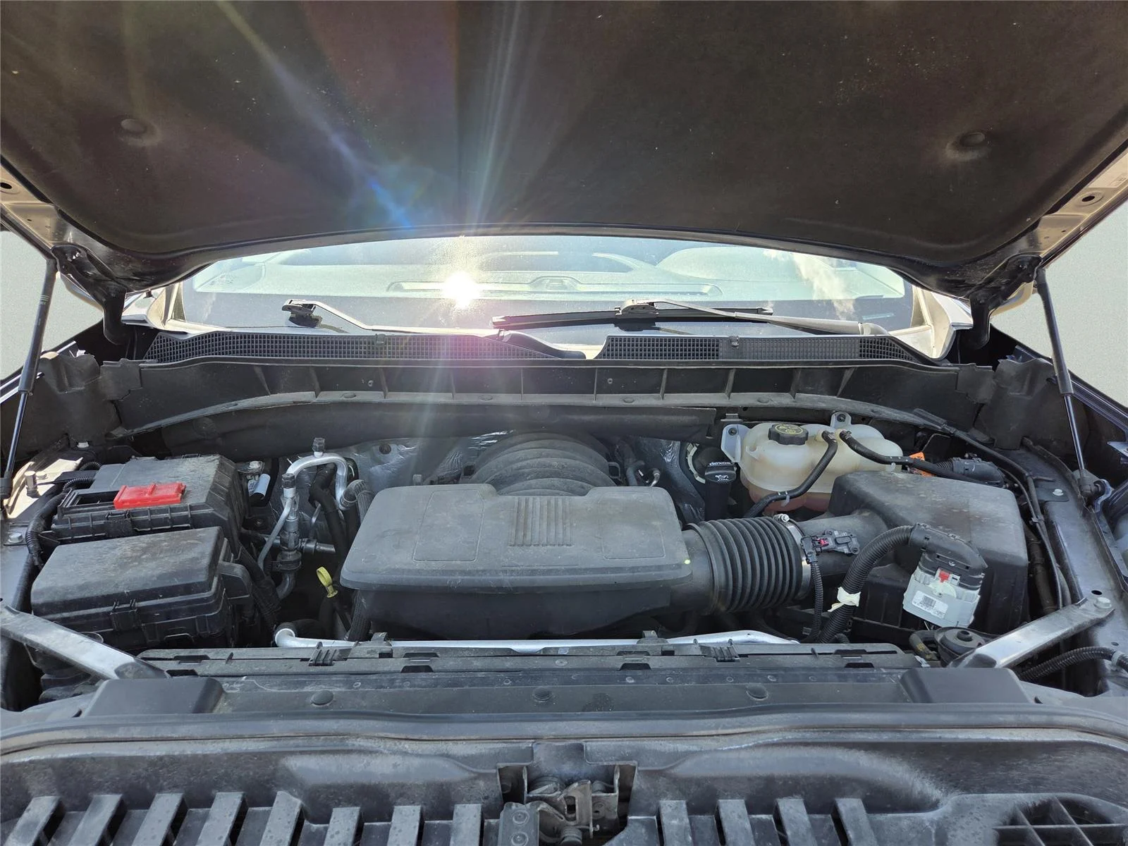 Used 2022 Northsky Blue Metallic Chevrolet RST image 27