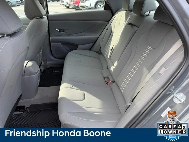 Used 2024 Gray Hyundai SEL image 35