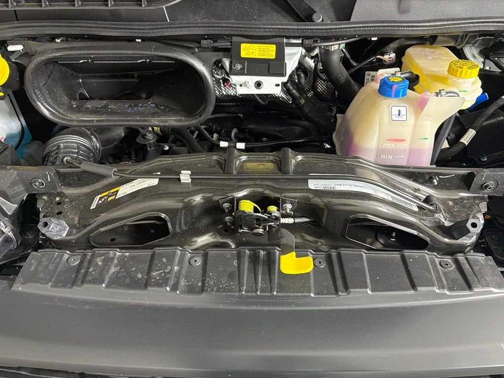 New 2026 Bright White Clearcoat RAM High Roof image 30
