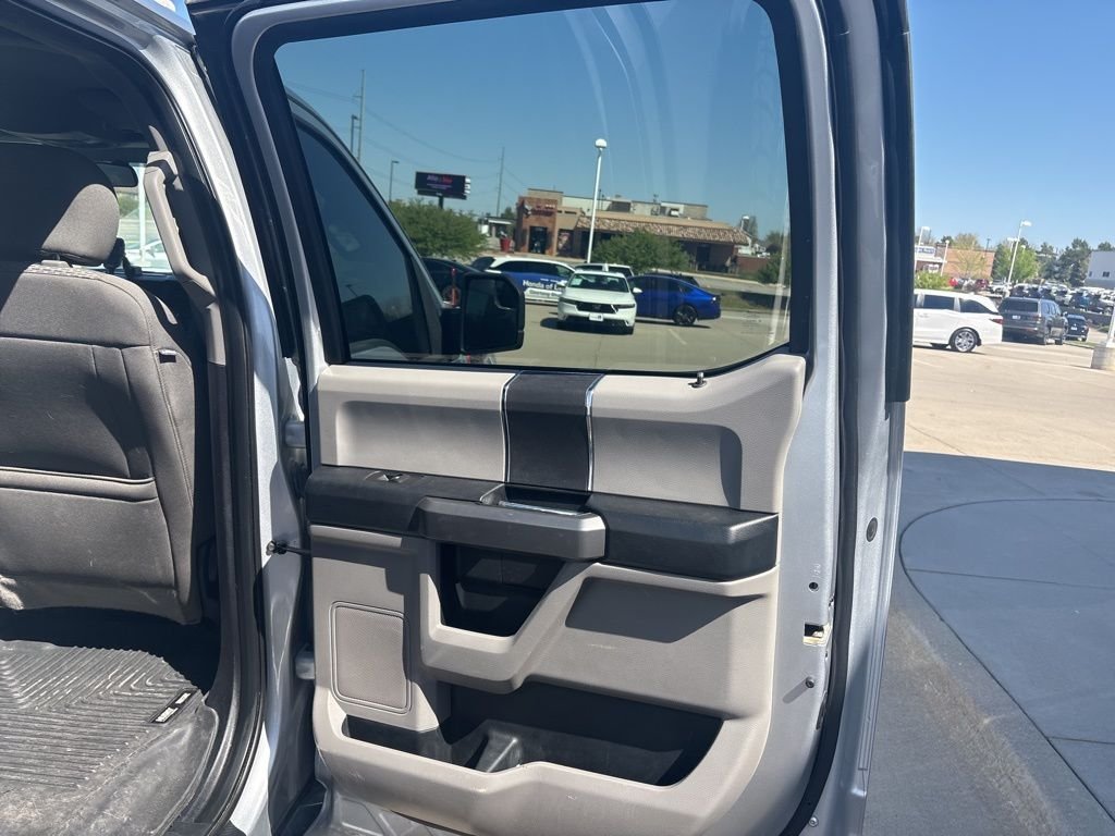 Used 2018 Silver Ford XLT image 30