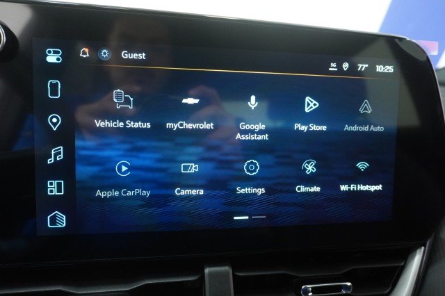 2027 Chevrolet Equinox LT - Photo 32
