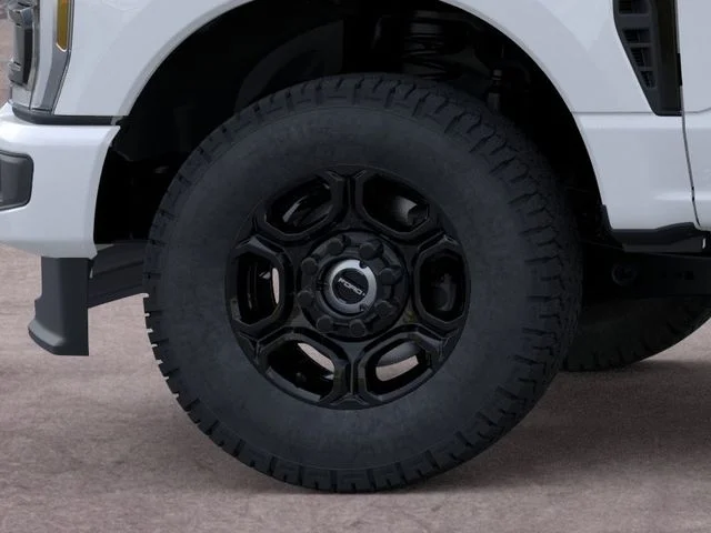 New 2026 Oxford White Ford XL image 19