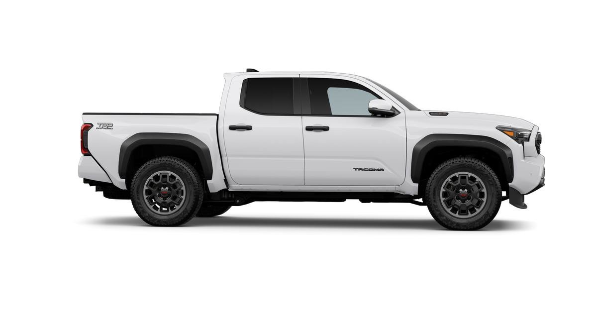 Used 2025 White Toyota  image 45