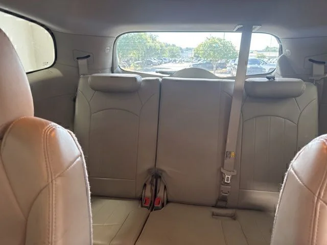 Used 2012 White Buick Leather Group image 23