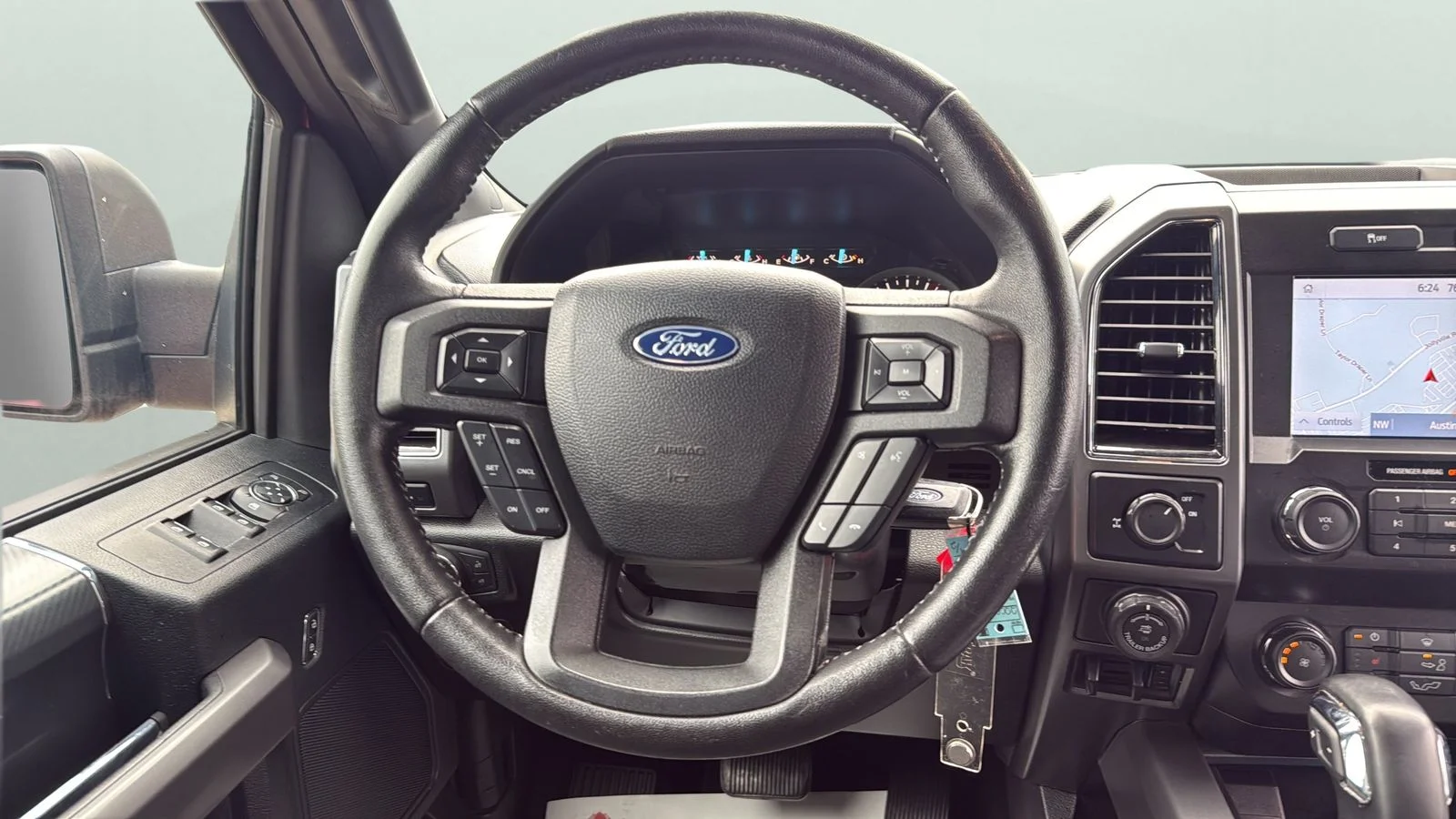 Used 2019 Red Ford XLT image 12