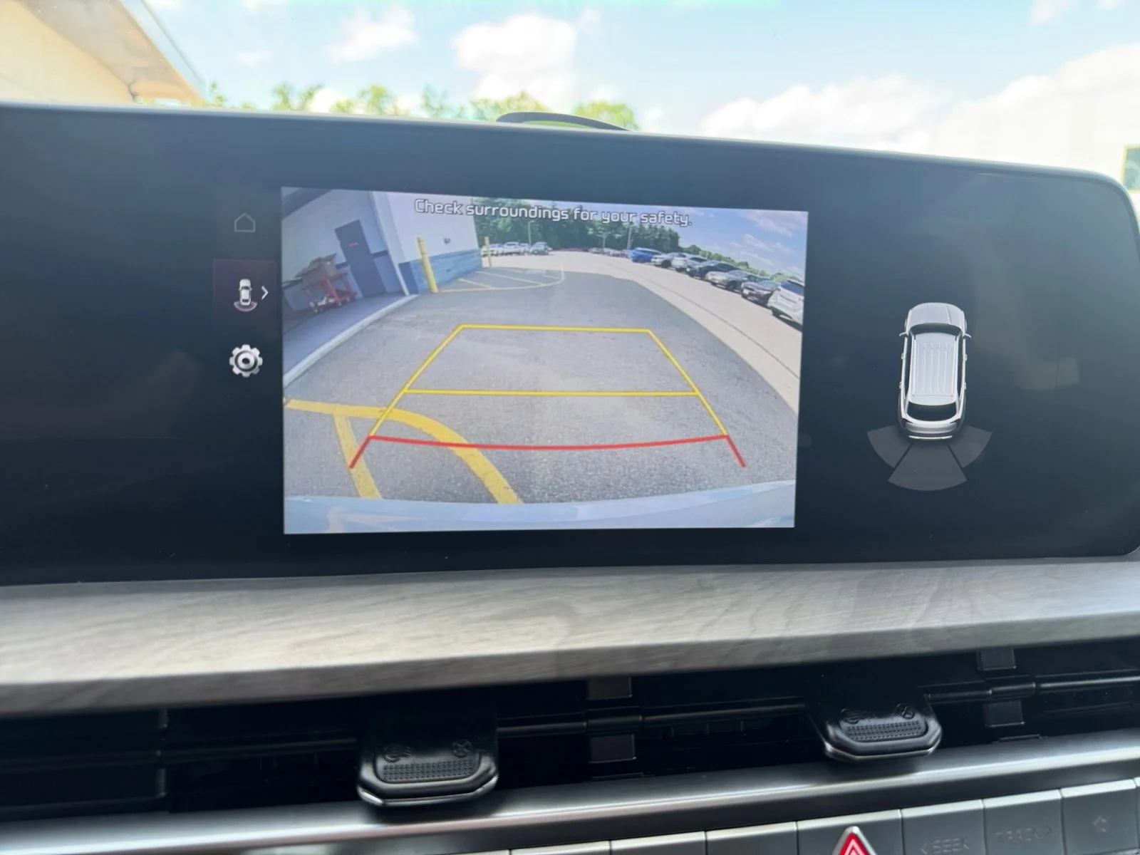 Used 2024 Wolf Gray Kia EX X-Line image 21