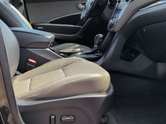 Used 2014 Black Hyundai Base image 27