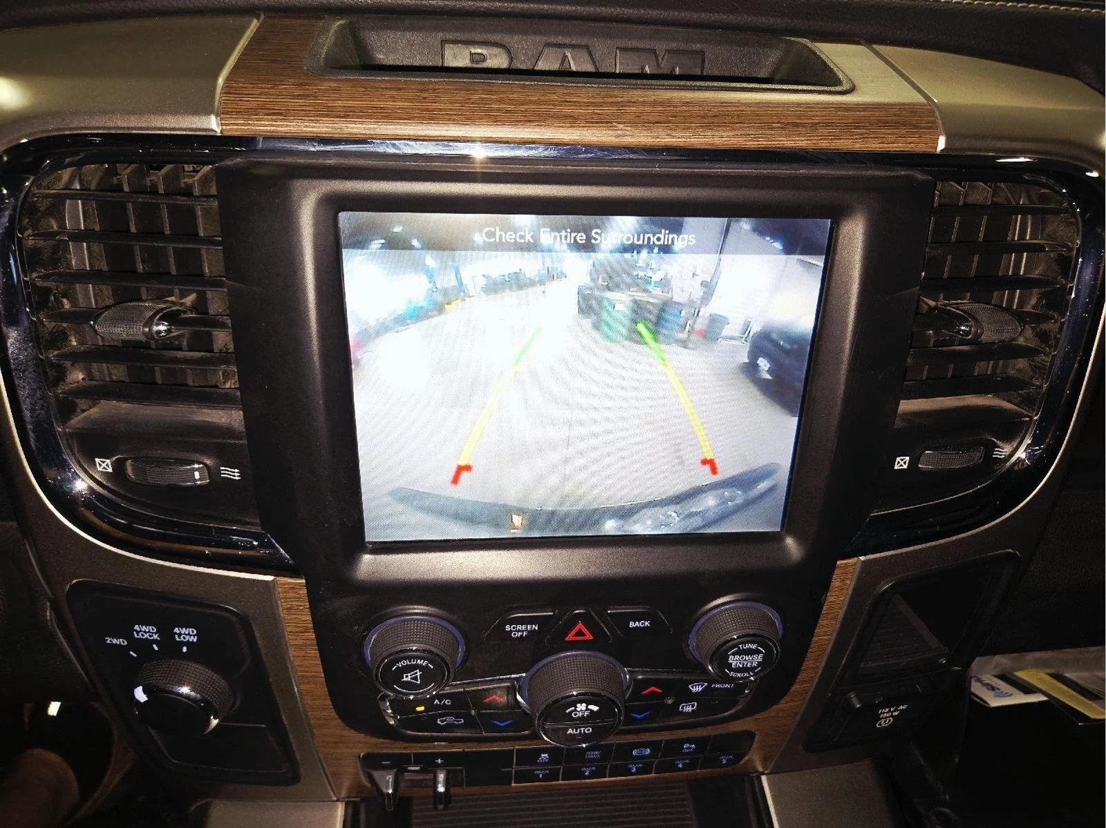 Used 2014 Bright Silver Metallic Clearcoat Ram Laramie image 48