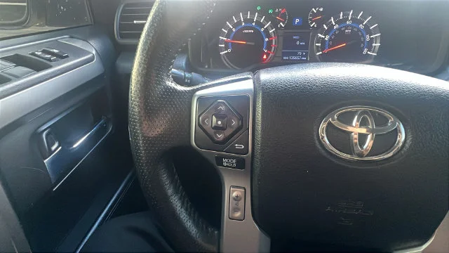 Used 2017 White Toyota SR5 image 24