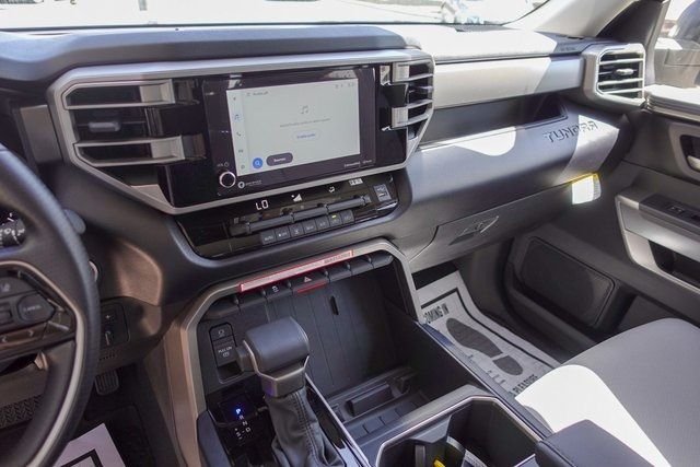 2024 Toyota Tundra SR5 - Photo 24