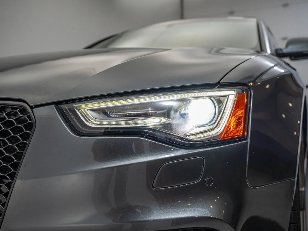 Used 2013 Daytona Gray Pearl Audi 4.2 image 12