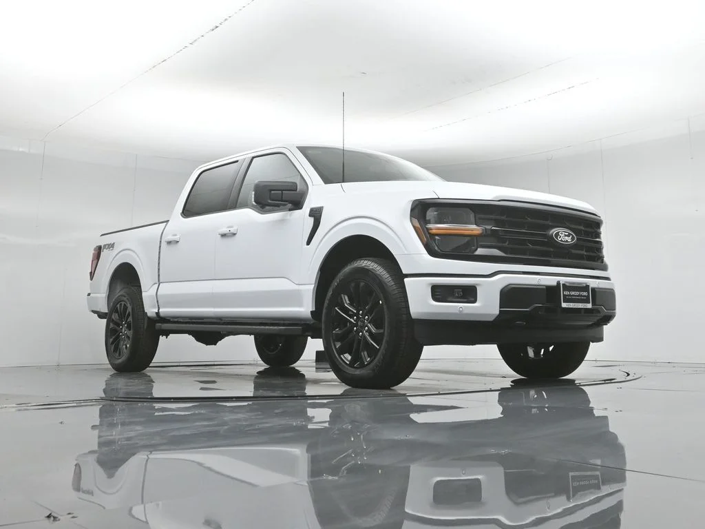 New 2026 Oxford White Ford XLT image 47