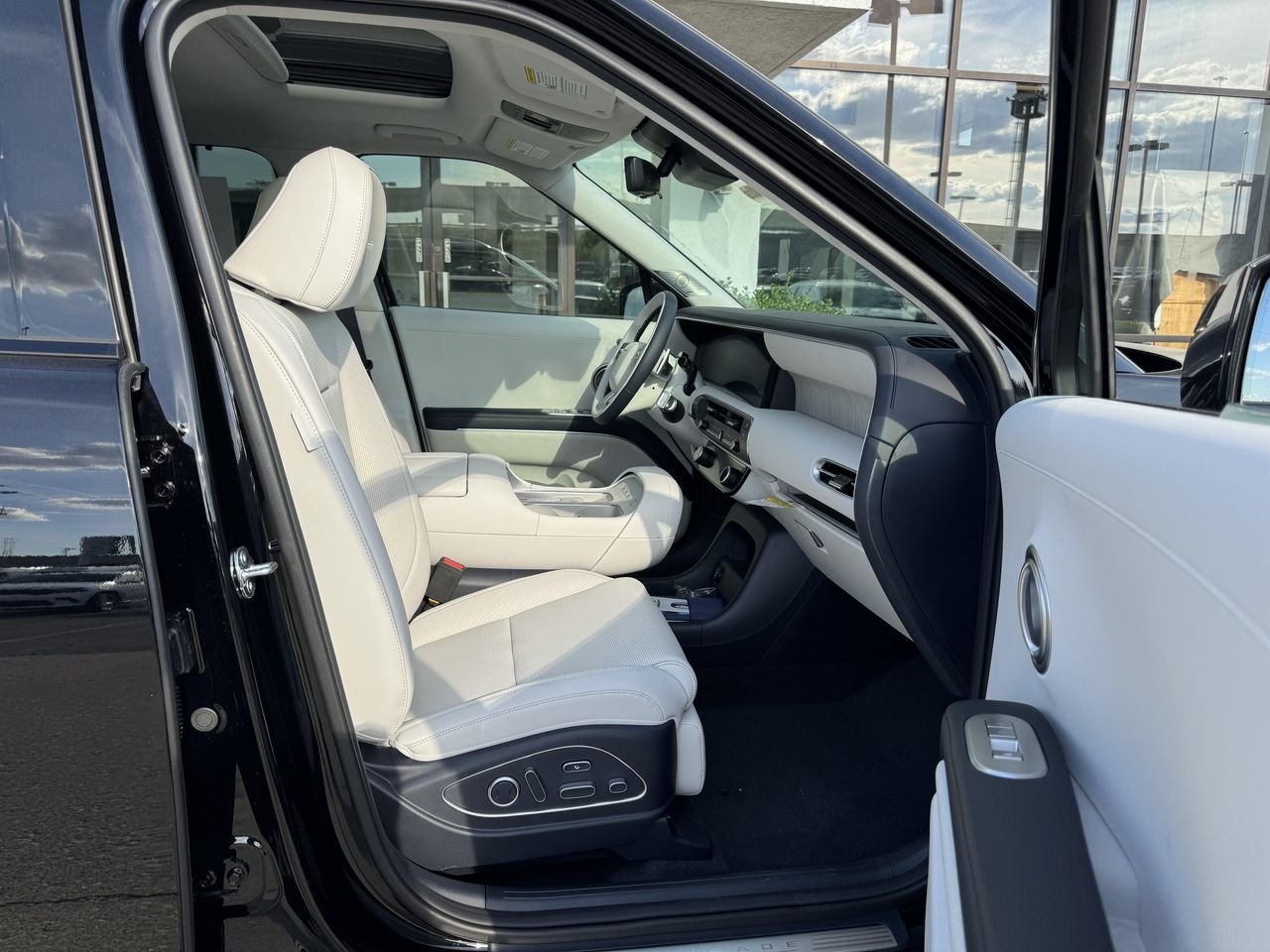 2026 Hyundai Palisade Calligraphy - Photo 23