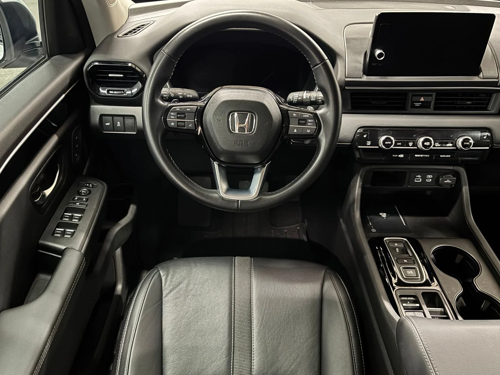 Used 2024 Gray Honda EX-L image 13