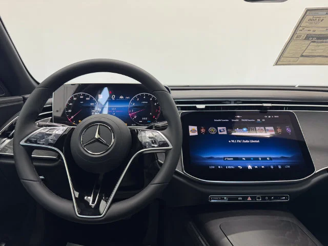 New 2027 Black Mercedes-Benz E 350 image 3