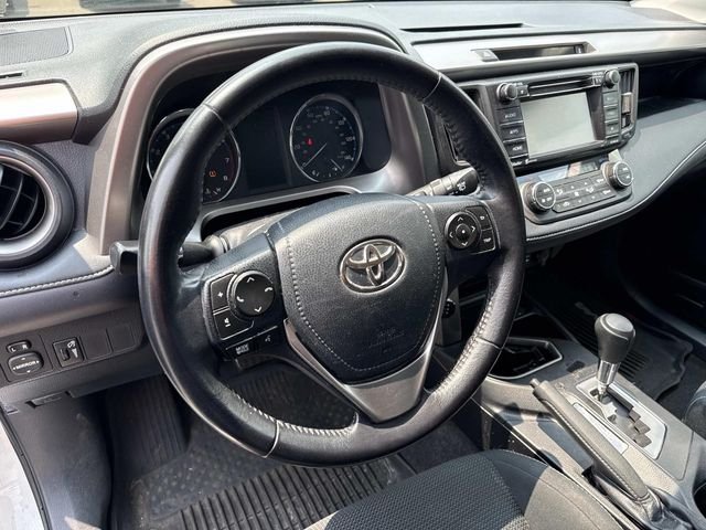 Used 2016 White Toyota XLE image 2