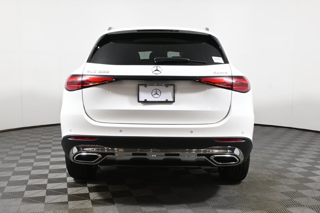 New 2027 Polar White Mercedes-Benz GLC 300 image 6