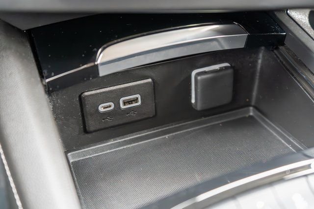 Used 2023 Black Buick Preferred image 32