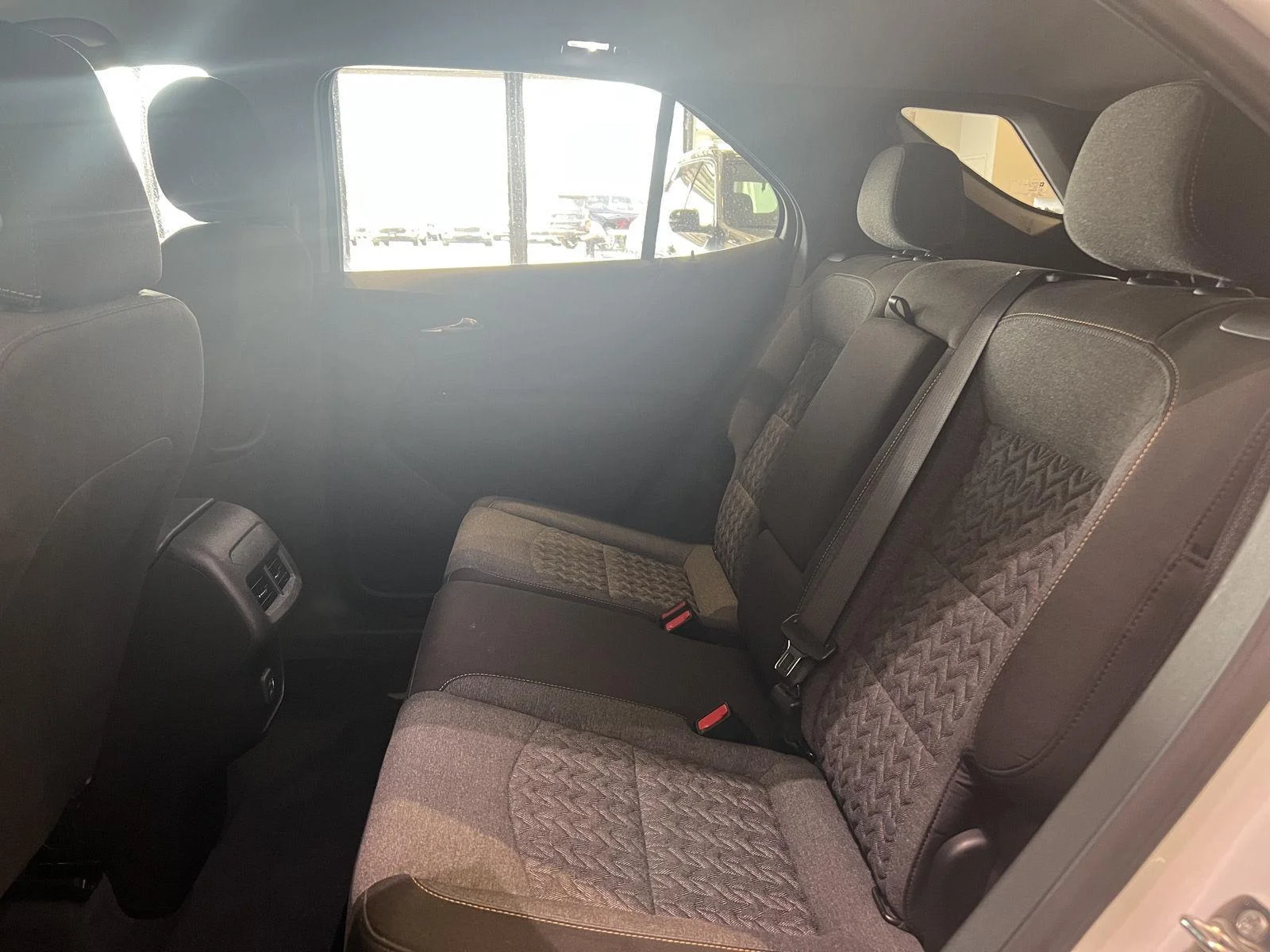 Used 2023 SUMMIT WHITE Chevrolet LT image 18