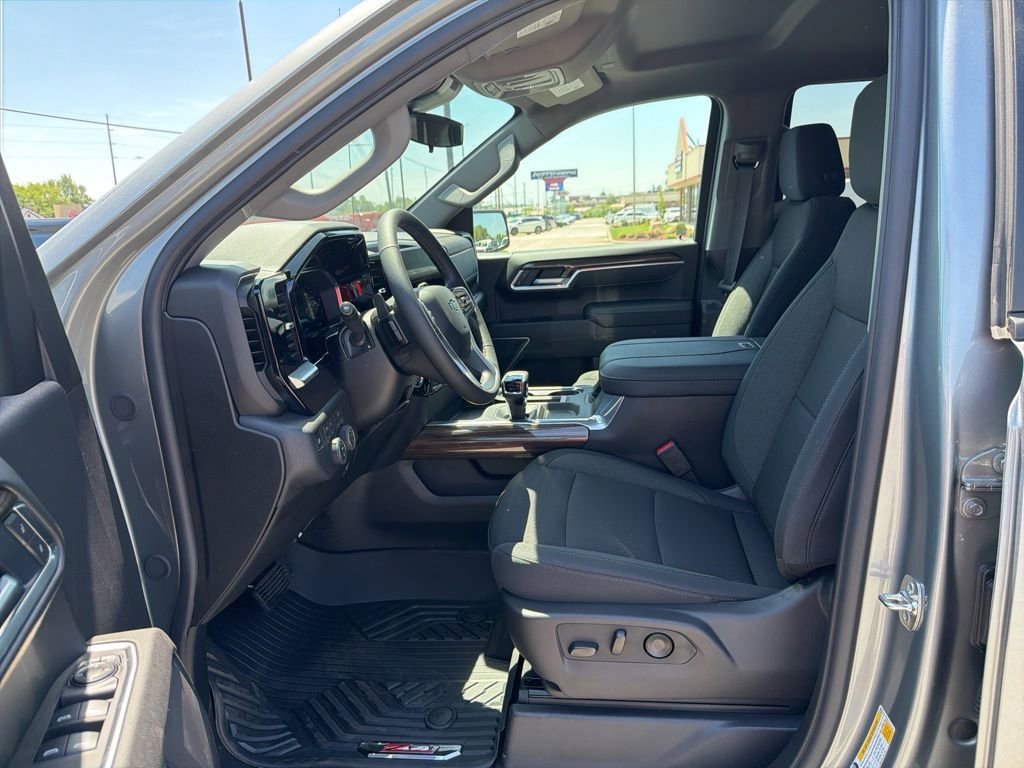 2026 Chevrolet Silverado 1500 RST - Photo 18