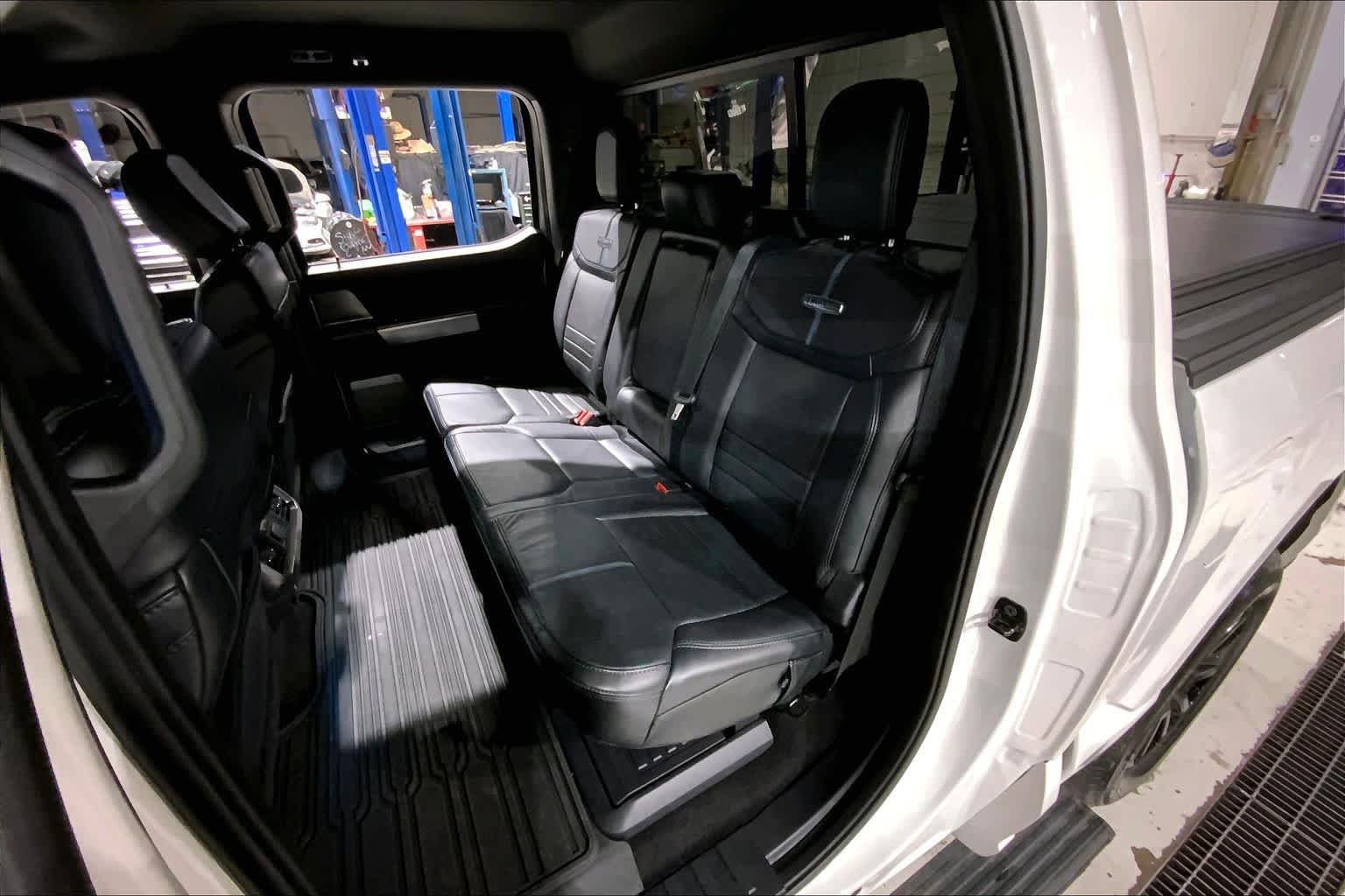 2024 Ford F-150 Platinum - Photo 21