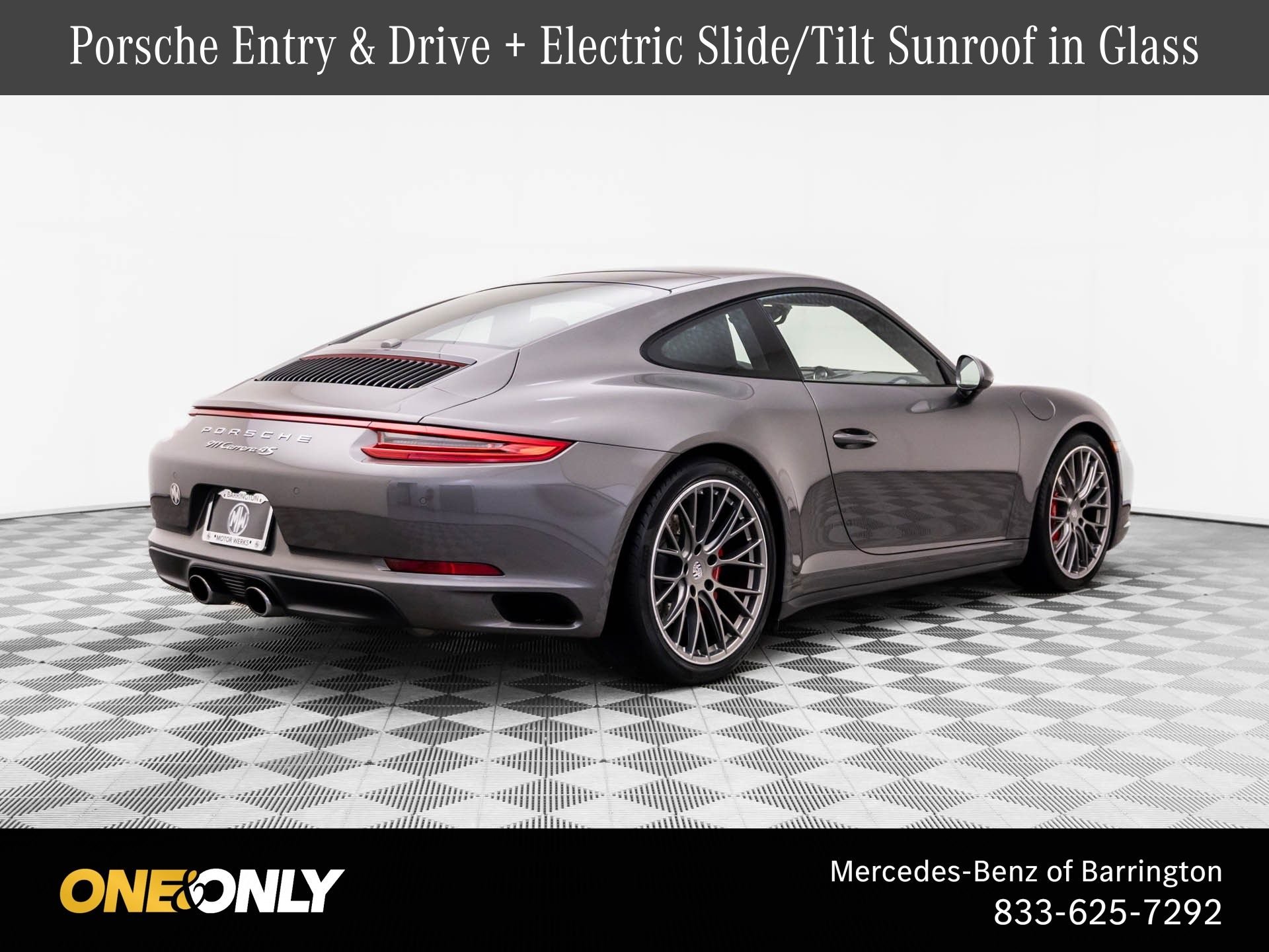 Used 2017  Porsche Carrera 4S image 5