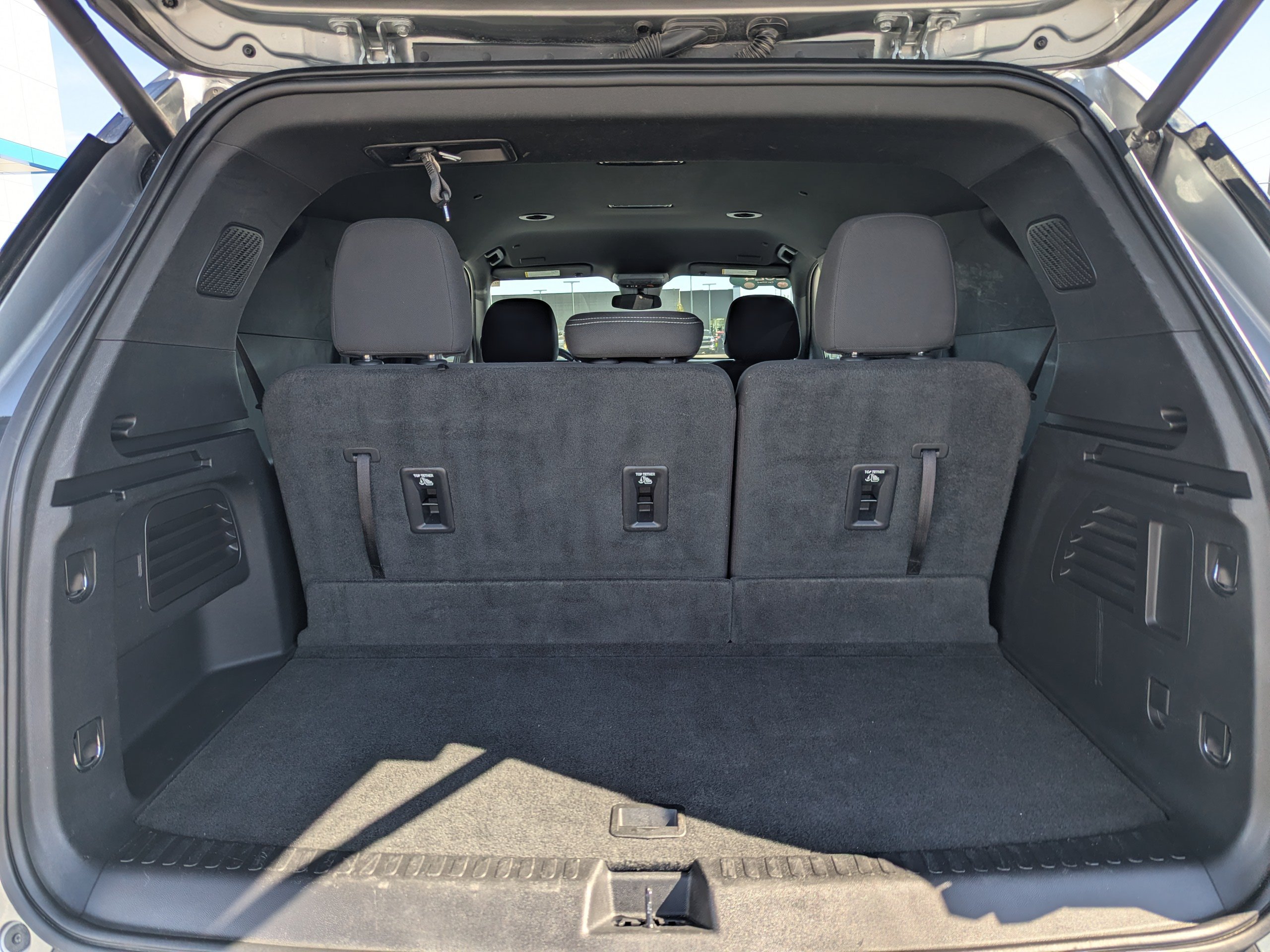 2024 Chevrolet Traverse 1LT - Photo 38