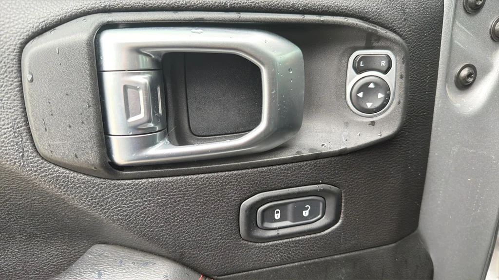 Used 2019 Billet Silver Jeep Unlimited Rubicon image 19